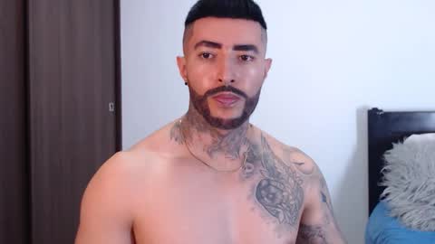 Independent Model online show from 22, 1, 2025