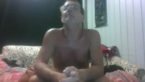 Snapshot of maximus_oreally chatting on 30, 12, 2024 Max online show from 30, 12, 2024