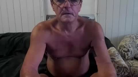 Snapshot of maximus_oreally chatting on 5, 1, 2025 Max online show from 5, 1, 2025