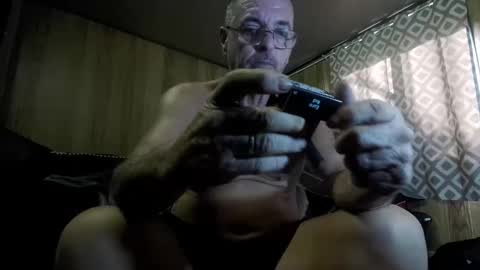 Snapshot of maximus_oreally chatting on 10, 2, 2025 Max online show from 10, 2, 2025