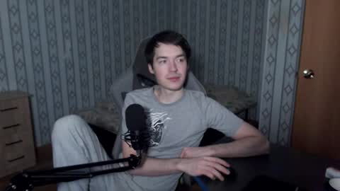 Snapshot of maximuslan chatting on 19, 12, 2025 Marcolas online show from 19, 12, 2025