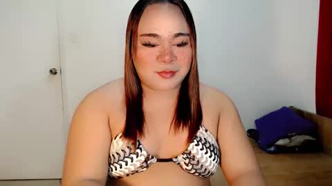 Snapshot of maxine_sucks chatting on 1, 2, 2026 Maxine Sucks online show from 1, 2, 2026