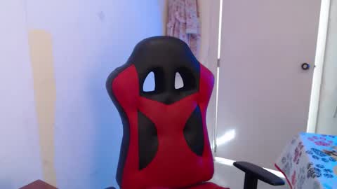 Snapshot of maxinesex_ chatting on 6, 2, 2026 maxinesex_ online show from 6, 2, 2026