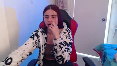 Snapshot of maxinesex_ chatting on 14, 2, 2026 maxinesex_ online show from 14, 2, 2026