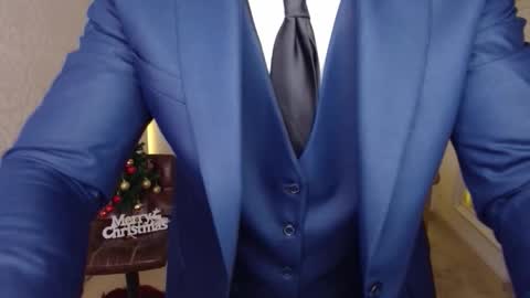 MaxKaiden online show from 20, 12, 2025