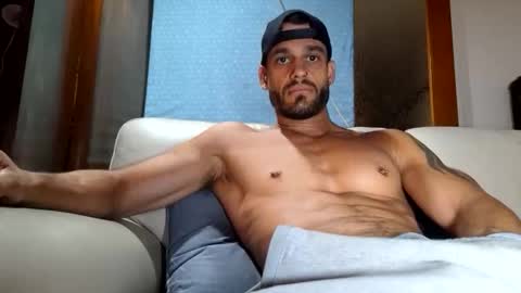 Snapshot of maxpac_rocco chatting on 19, 11, 2025 Luca Dominus online show from 19, 11, 2025