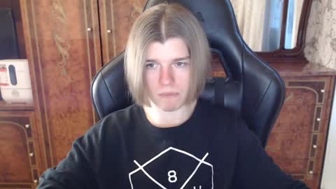 Snapshot of maxplay18 chatting on 27, 1, 2025 Max online show from 27, 1, 2025