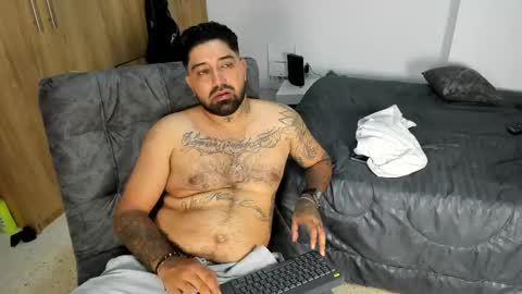 Max  online show from 25, 4, 2026