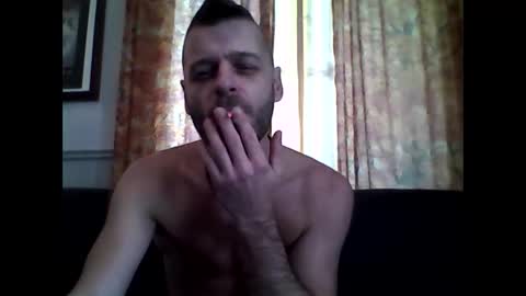 Snapshot of maxthewolf chatting on 5, 12, 2025 MaxTheWolf online show from 5, 12, 2025