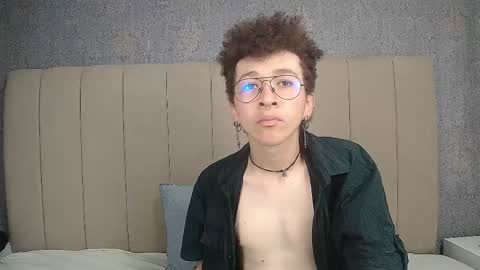 Snapshot of maxwell_sexwm chatting on 5, 2, 2025 maxwell_sexwm online show from 5, 2, 2025