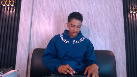 Max Wyatt online show from 5, 6, 2026