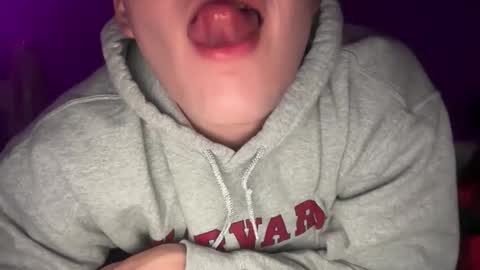 Snapshot of maxx276828 chatting on 7, 11, 2025 maxx276828 online show from 7, 11, 2025