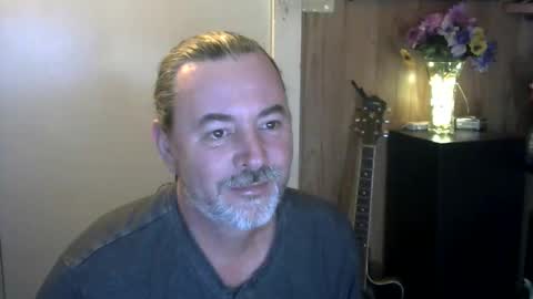 Snapshot of maxximum1972 chatting on 28, 5, 2026 maxximum1972 online show from 28, 5, 2026