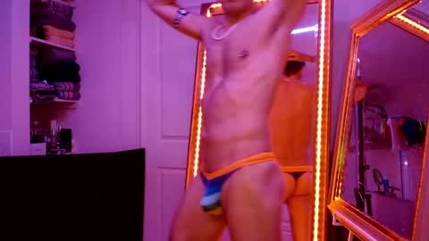 Maxxxbates online show from 24, 12, 2024