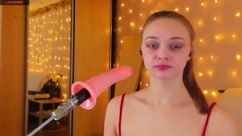 May Flower online show from 12, 1, 2025