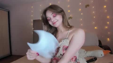 May Flower online show from 30, 3, 2026