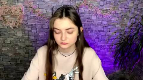 Snapshot of may_rollins chatting on 26, 6, 2026 may online show from 26, 6, 2026