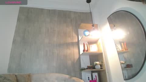 may_wood online show from 18, 3, 2026