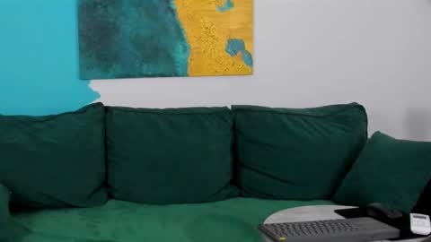 Maya online show from 23, 1, 2025