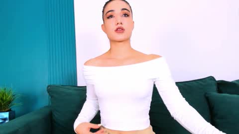 Maya online show from 11, 9, 2025