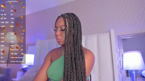 Snapshot of mayacardenas chatting on 9, 2, 2025 Maya online show from 9, 2, 2025