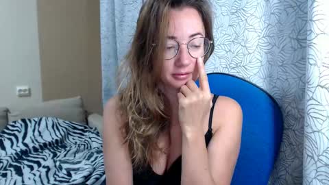 Maya online show from 24, 10, 2025