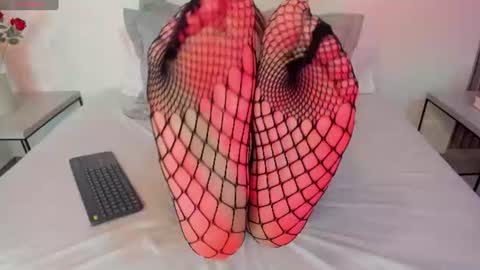 Snapshot of mayalee_ chatting on 22, 6, 2026 mayalee_ online show from 22, 6, 2026