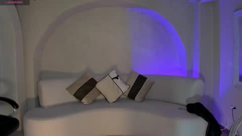 Snapshot of mayamoretti chatting on 25, 2, 2026 Maya online show from 25, 2, 2026