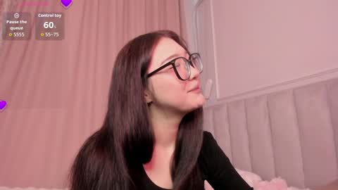 Erina online show from 8, 4, 2026