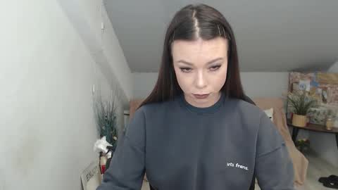 Snapshot of mayawill chatting on 19, 12, 2025 mayawill online show from 19, 12, 2025