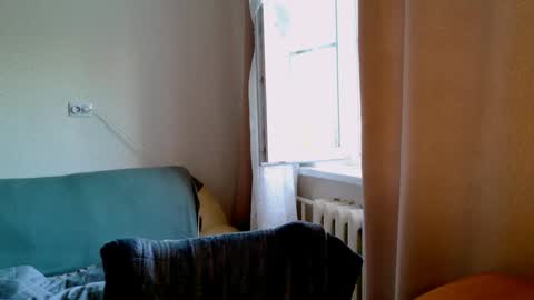 maybloom_ online show from 15, 5, 2026