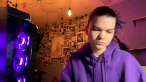 Rose online show from 2, 4, 2026