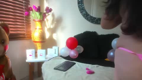 Maye  online show from 6, 4, 2026