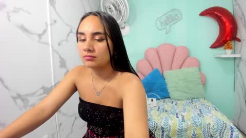 Snapshot of maylin_hornyy19 chatting on 6, 6, 2026 Maylin online show from 6, 6, 2026