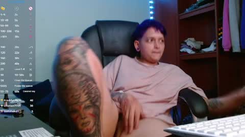 Snapshot of maylyy_kan chatting on 8, 5, 2026 Mayle kan online show from 8, 5, 2026