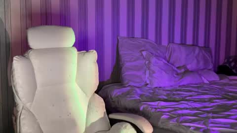 mayvi_cold online show from 31, 3, 2026