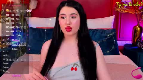 Snapshot of mayzzi chatting on 13, 5, 2026 MayaLevi online show from 13, 5, 2026