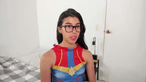 Snapshot of mazikeen_18 chatting on 29, 6, 2026 mazikeen_18 online show from 29, 6, 2026