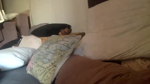 Snapshot of mazl0w chatting on 6, 3, 2025 mazl0w online show from 6, 3, 2025