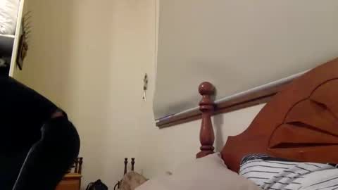 Snapshot of mazl0w chatting on 20, 10, 2025 mazl0w online show from 20, 10, 2025