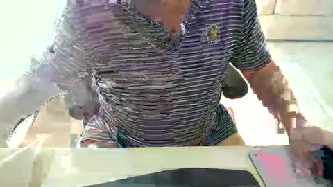 Snapshot of mbeastie chatting on 1, 11, 2025 Beastie online show from 1, 11, 2025