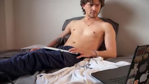 mcklister online show from 5, 4, 2026