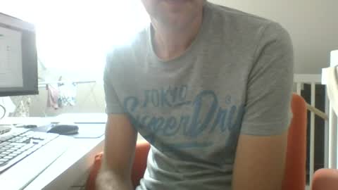Snapshot of mcloraheen chatting on 12, 6, 2026 mcloraheen online show from 12, 6, 2026