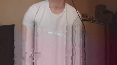 Snapshot of mcmike_es chatting on 17, 1, 2025 Mike online show from 17, 1, 2025