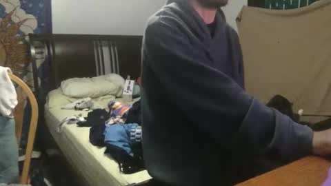 Snapshot of mdman32 chatting on 25, 10, 2025 mdman32 online show from 25, 10, 2025