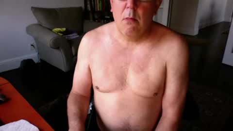 Snapshot of mdog9669 chatting on 5, 7, 2026 mdog9669 online show from 5, 7, 2026