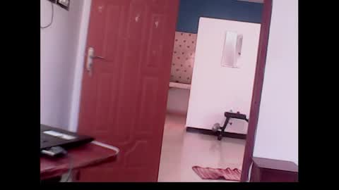 me_hai12 online show from 4, 12, 2024