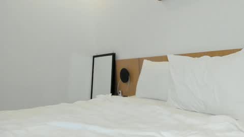 Snapshot of me_lina_ chatting on 30, 12, 2024 Alice online show from 30, 12, 2024