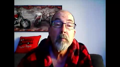 Snapshot of meathome3 chatting on 16, 5, 2026 me at home online show from 16, 5, 2026