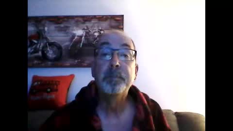 Snapshot of meathome3 chatting on 21, 5, 2026 me at home online show from 21, 5, 2026